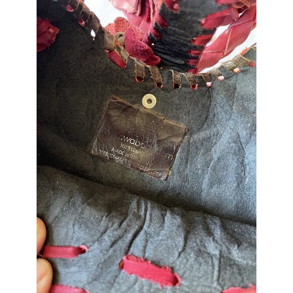 Wabags Genuine Leather Appliqué Flower Tote Handbag Red 3 D Design Shoulder Bag - Picture 6 of 10